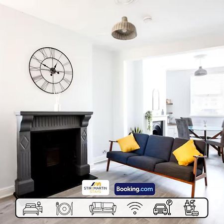Comfy 3Bed House By Stirkmartin Stays Short Lets & Serviced Accommodation Cardiff With Free Parking & 8Mins To City Centre ภายนอก รูปภาพ